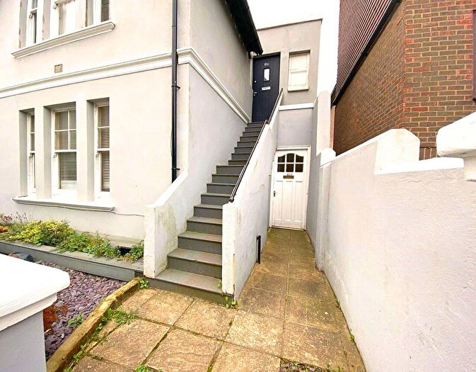 1 Bedroom Flat To Rent In West Hill Road, St. Leonards-On-Sea, TN38