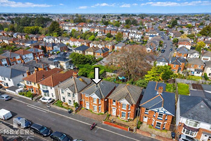 4 Bedroom Detached House To Rent In Bishop Road, Bournemouth, BH9