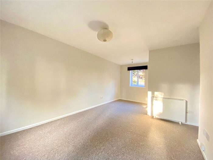 2 Bedroom Flat To Rent In Redcliff Mead Lane, Redcliffe, Bristol, BS1