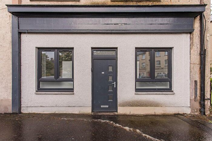 2 Bedroom Flat For Sale In Hutchison Place, Slateford, Edinburgh, EH14