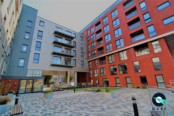 2 Bedroom Flat To Rent In Adelphi Wharf B, Adelphi Street, Salford, Greater Manchester, M3