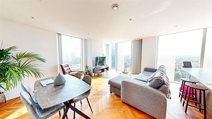 2 Bedroom Apartment To Rent In South Tower, Deansgate Square, Crown Street, Manchester, M15