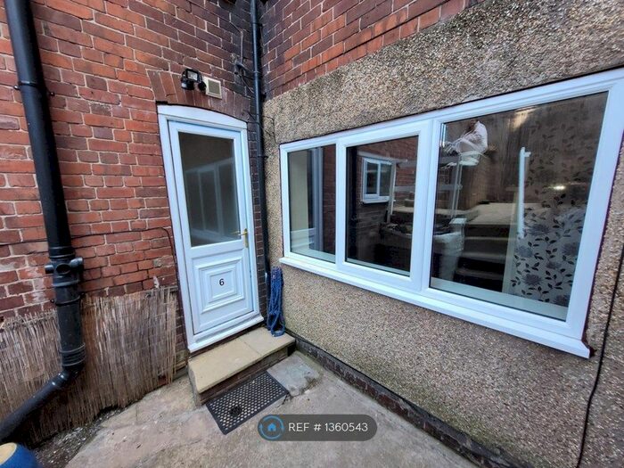 1 Bedroom Flat To Rent In Doncaster Road, Rotherham, S65