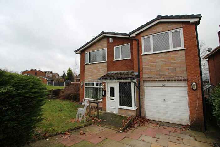 4 Bedroom Detached House For Sale In Sheringham Drive, Bury, BL8