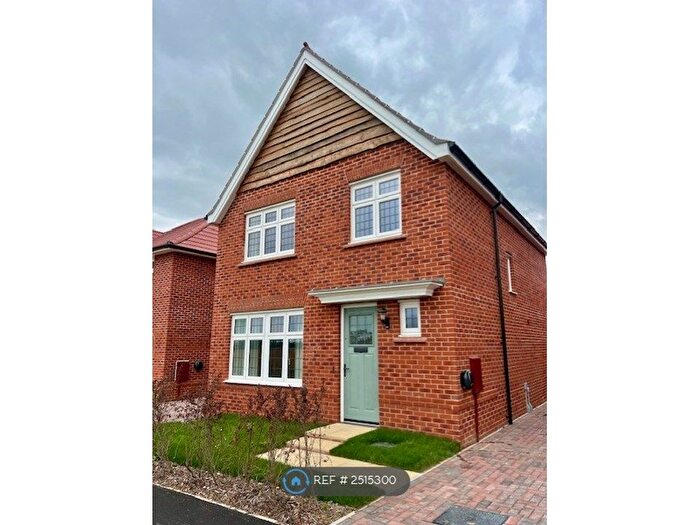3 Bedroom Detached House To Rent In Greengage Drive, Angmering, BN16