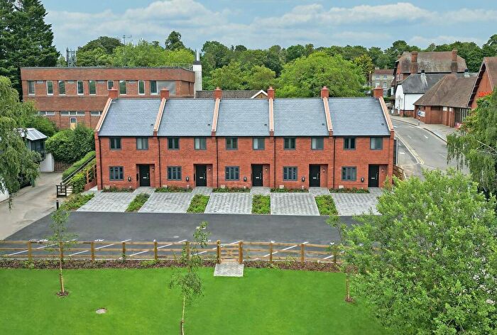 3 Bedroom House To Rent In Bansons Lane, Ongar, CM5