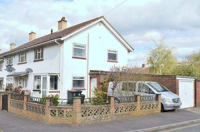 2 Bedroom Terraced House To Rent In Friars Rookery, Crawley, RH10