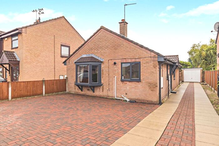 3 Bedroom Detached Bungalow For Sale In Summerfield Drive, Doncaster, DN9
