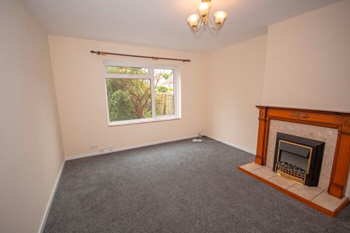 3 Bedroom End Of Terrace House To Rent In Woodburn Road, Glenrothes, KY7