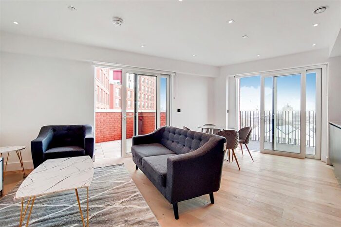 2 Bedroom Flat To Rent In Keybridge Capital, Vauxhall, SW8