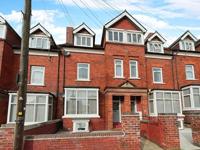 2 Bedroom Apartment To Rent In Grosvenor Road, Newcastle, Staffordshire, ST5