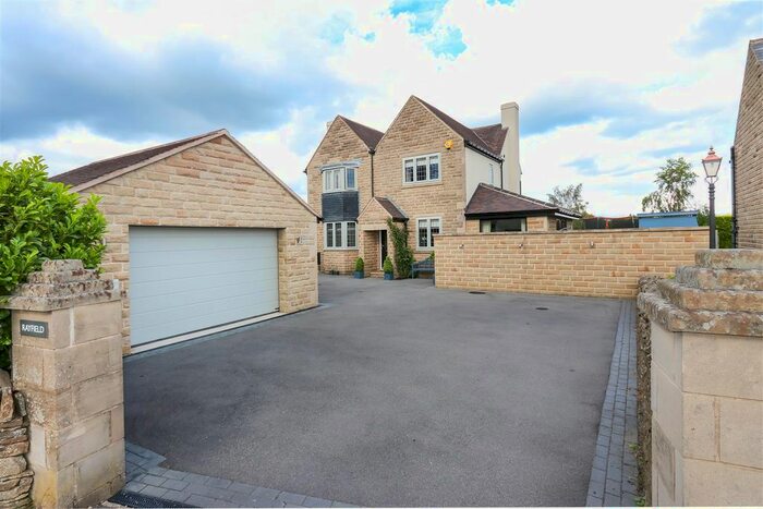 4 Bedroom Detached House For Sale In Rayfield, Cartledge Lane, Holmesfield, Dronfield, S18
