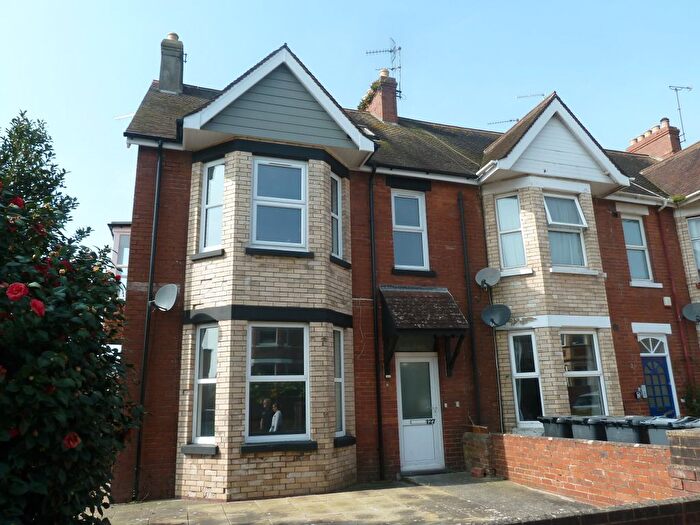 2 Bedroom Flat To Rent In Exmouth, EX8