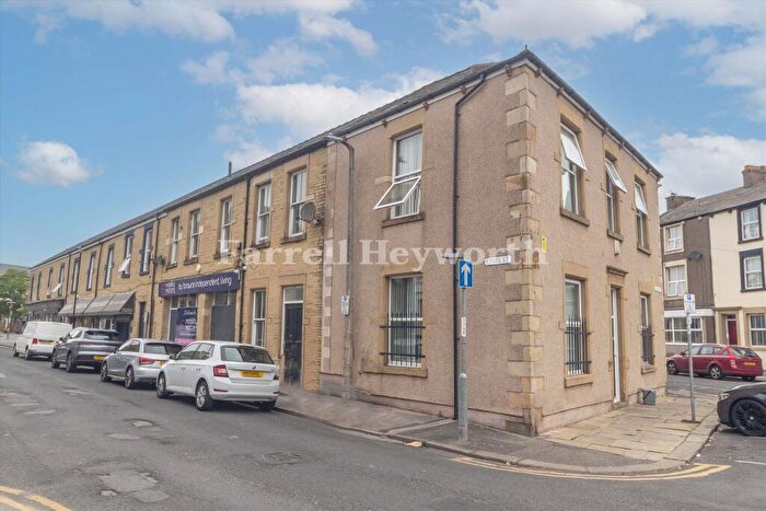 3 Bedroom Flat For Sale In Lines Street, Morecambe, LA4