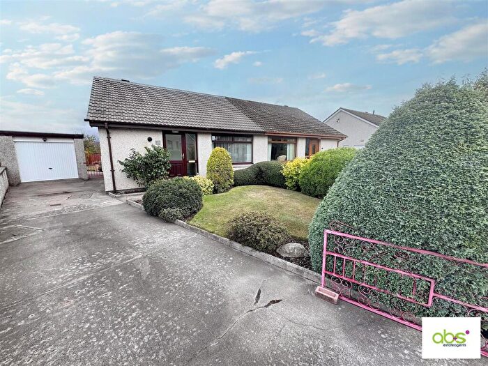2 Bedroom Semi-Detached Bungalow For Sale In Drumbeg Crescent, Lhanbryde, IV30