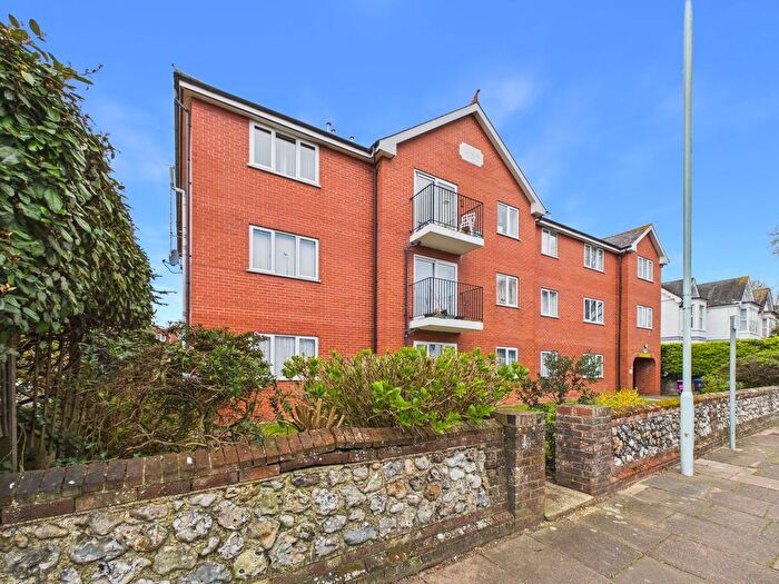 2 Bedroom Flat For Sale In Shakespeare Road, Worthing, BN11
