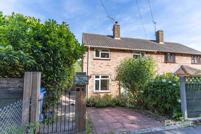 3 Bedroom Semi Detached House To Rent In Sycamore Crescent, Norwich, NR2
