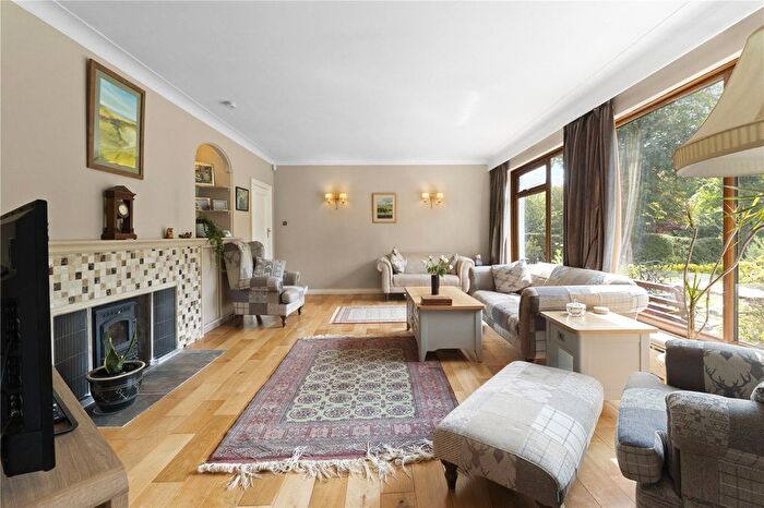 4 Bedroom Detached House For Sale In Ratton Drive, Eastbourne, East Sussex, BN20