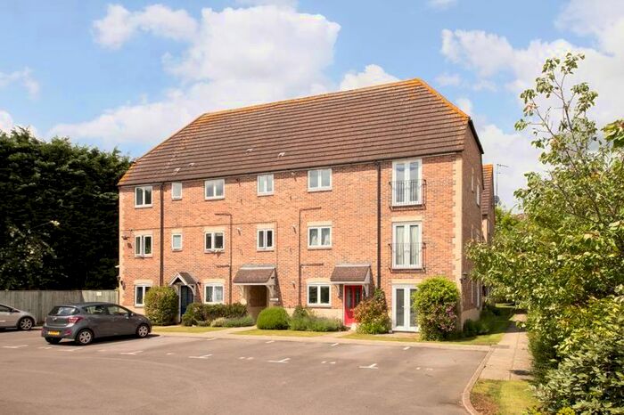 1 Bedroom Property To Rent In Willow Brook, Abingdon, OX14
