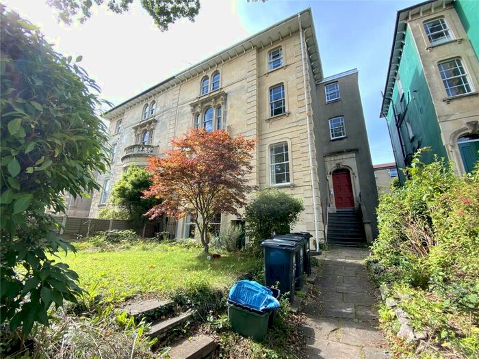 3 Bedroom Apartment To Rent In Oakland Road, Redland, Bristol, BS6