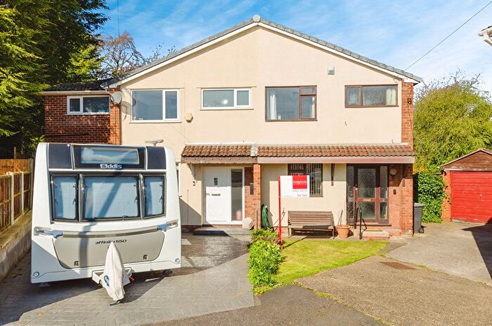 3 Bedroom Semi-Detached House For Sale In Exmouth Way, Burtonwood, Warrington, Cheshire, WA5