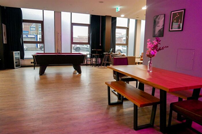 1 Bedroom Flat To Rent In Nelson Street, Belfast, BT15
