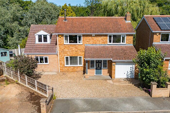 4 Bedroom Detached House For Sale In Hazel Close, South Wootton, King's Lynn, PE30