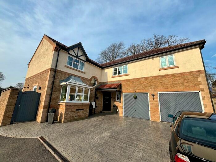 5 Bedroom Detached House For Sale In Greyfield Common, Bristol, BS39