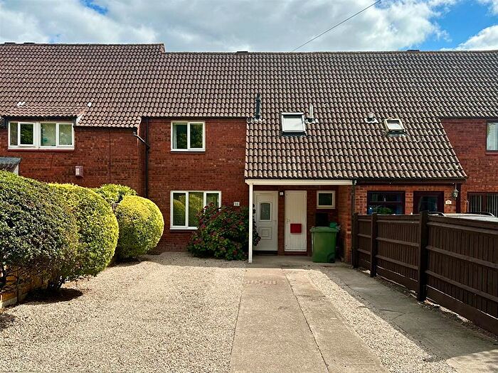 3 Bedroom Property For Sale In Kirkland Close, Hereford, HR1