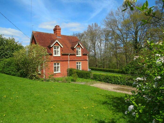 2 Bedroom Cottage To Rent In Steep Marsh, Petersfield, Hampshire, GU33