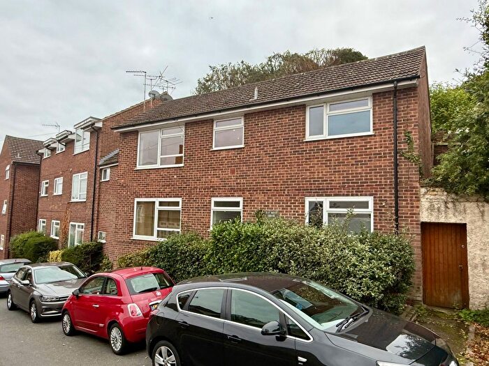 1 Bedroom Flat To Rent In Elm Street, Buckingham, MK18