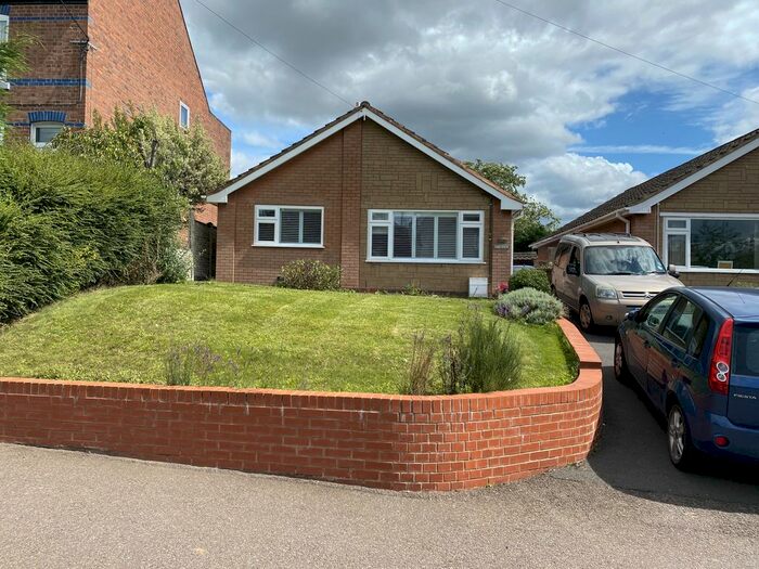 2 Bedroom Bungalow To Rent In Coventry Road, Kingsbury, B78