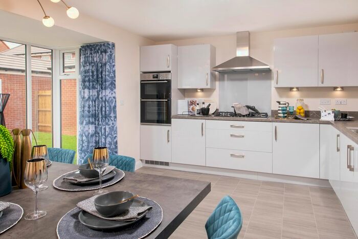 4 Bedroom Detached House For Sale In "Drummond" At Bromyard Road, Worcester, WR2