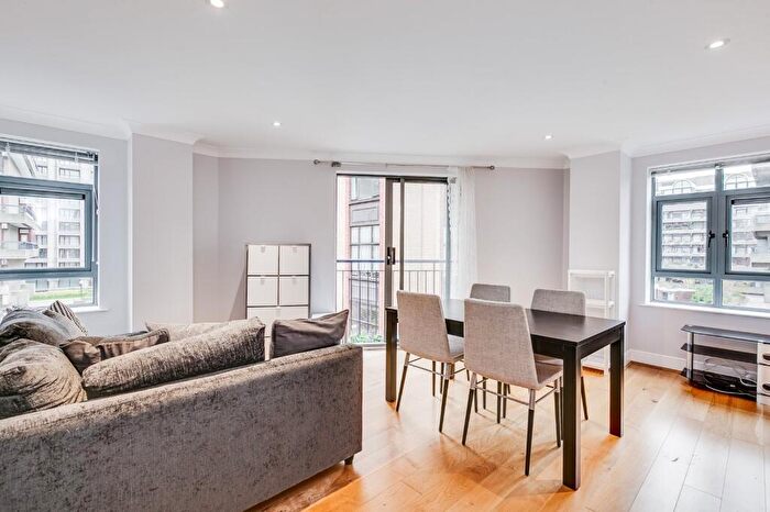 2 Bedroom Flat To Rent In The Cobalt Building, Cripplegate, EC2Y