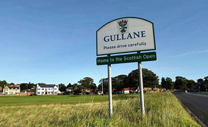 2 Bedroom Apartment To Rent In Saltcoats Avenue, Gullane, EH31