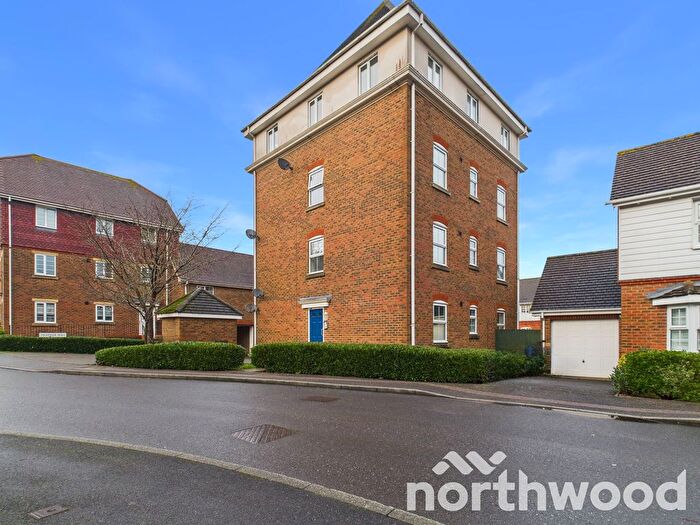 2 Bedroom Flat For Sale In Swaffer Way, Singleton, Ashford, TN23