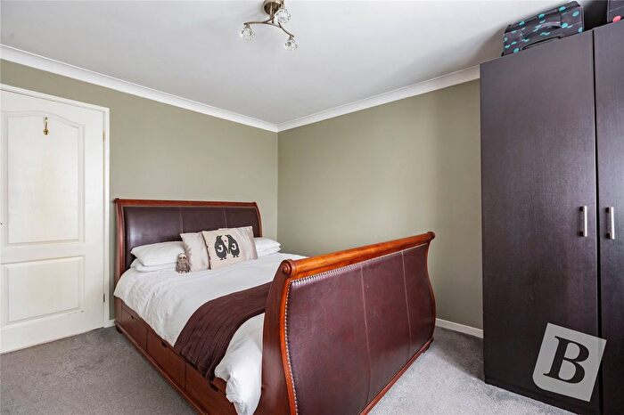 3 Bedroom Terraced House For Sale In Milburn Crescent, Chelmsford, Essex, CM1