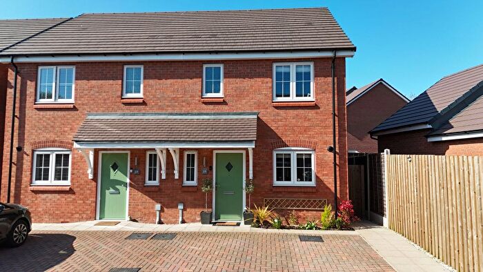 3 Bedroom Semi Detached House For Sale In Brough Grove, Cheadle, ST10