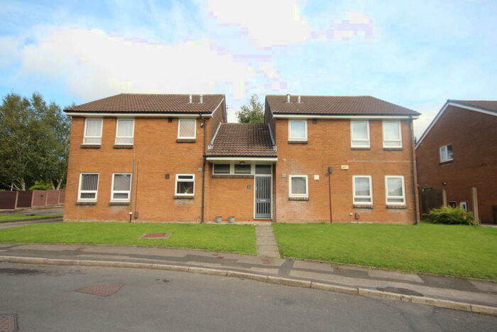 Apartment To Rent In Wrenbury Court, Sharples, Bolton, Greater Manchester, BL1