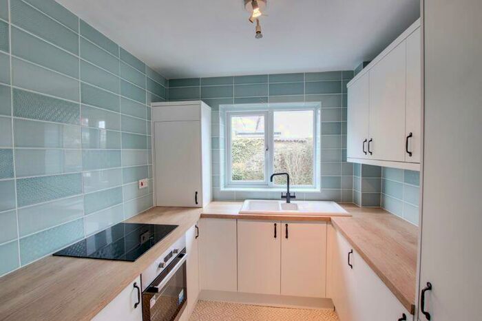 1 Bedroom Flat To Rent In Pitman Court, Trowbridge, BA14