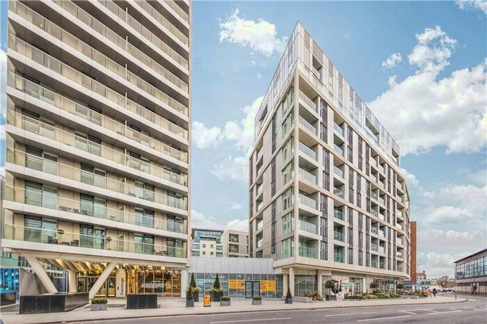 2 Bedroom Flat To Rent In Beacon Tower, Spectrum Way, London, SW18
