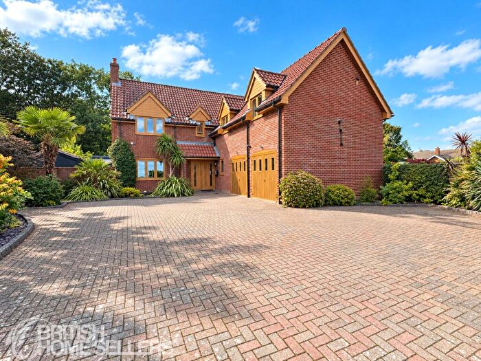 4 Bedroom Detached House For Sale In Dawdys Court, Halvergate, Norwich, Norfolk, NR13