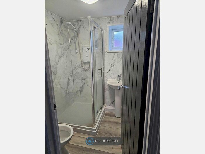 Studio To Rent In Mill Road, Kettering, NN16