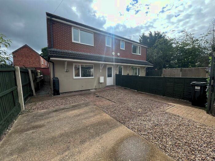 1 Bedroom House To Rent In Long Lane, Halesowen, West Midlands, B62