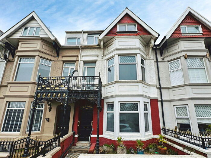 6 Bedroom Terraced House For Sale In Esplanade Avenue, Porthcawl, Mid Glamorgan, CF36