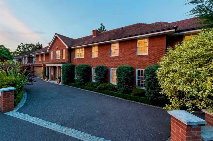 7 Bedroom Detached House To Rent In White Lodge Close, Off The Bishops Avenue, Hampstead Garden Suburb, London, N2