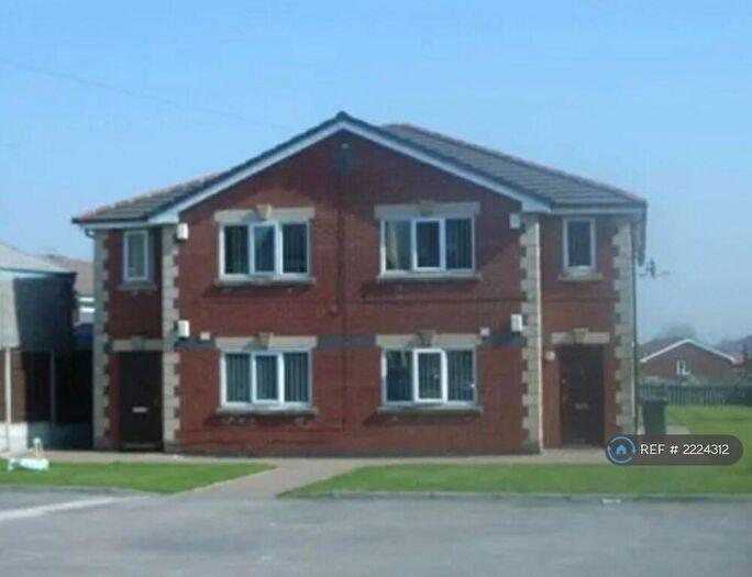 2 Bedroom Maisonette To Rent In Denning Place, Swinton, Manchester, M27