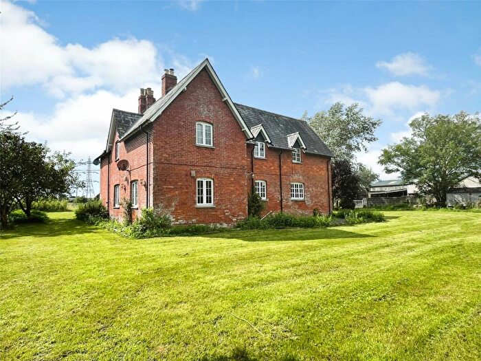 4 Bedroom Detached House To Rent In Little Horton, Devizes, Wiltshire, SN10