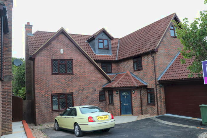 5 Bedroom House To Rent In Billericay, CM12