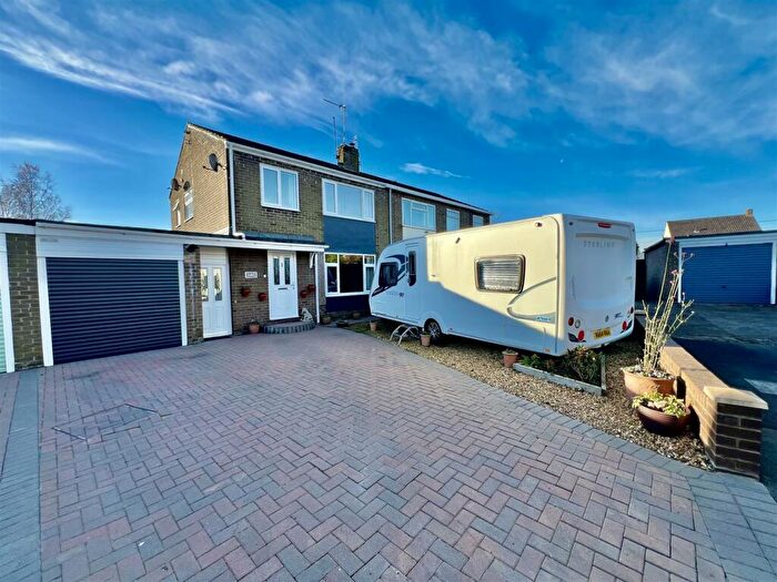 4 Bedroom Semi-Detached House For Sale In Eden Park, Gainford, Darlington, DL2